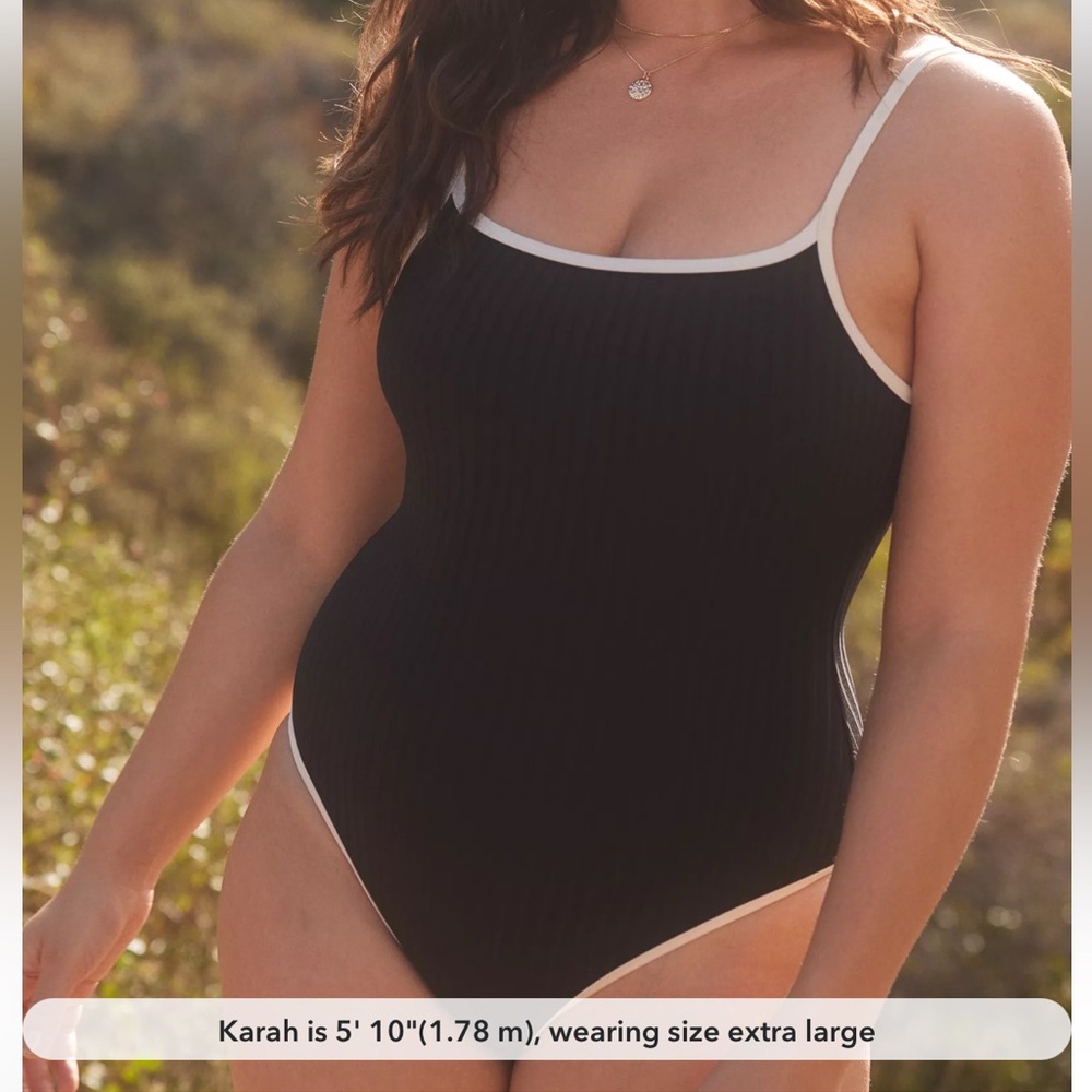 Aerie Wide Rib Scoop Full Coverage One Piece Swimsuit size medium NWT